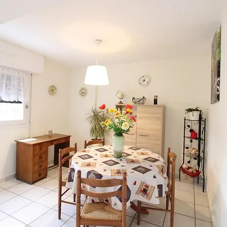 Lejlighed Confort Avec Parking Et Terrasses A Aurillac, Proche Centre, 2 Ch, 4 Pers, Equipe - Fr-1-742-449